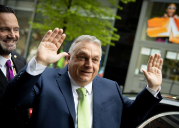 Orbán Viktor Budapesten folytatta kampánykörútját