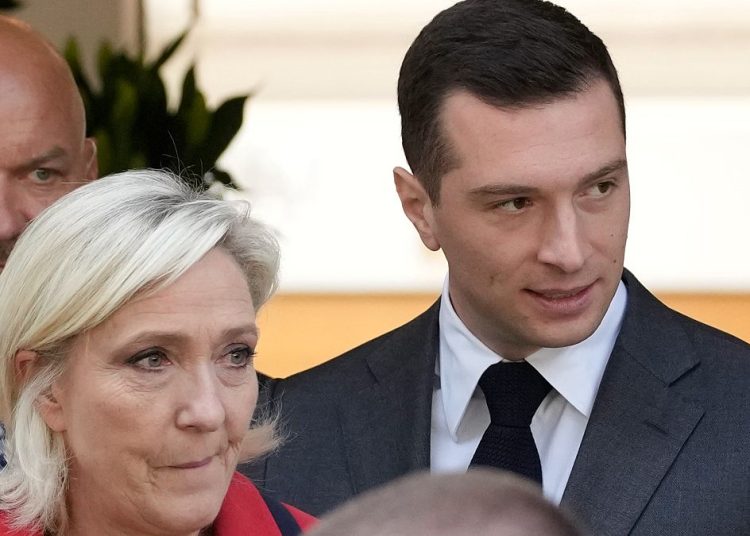 Macron váratlanul feloszlatta a francia Nemzetgyűlést az EP-választások után