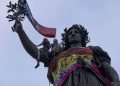 Francia választások második fordulója: A szélsőjobboldal és a mérsékelt pártok küzdenek a szavazatokért